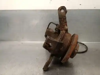Pièce détachée automobile d'occasion moyeu de roue avant droite pour renault scénic i monospace (ja0/1_, fa0_) 1.9 dci (ja05, ja1f) références oem iam 8200171678  8200171678