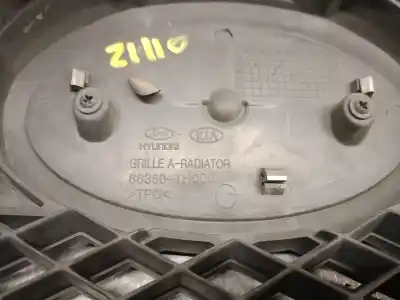 Автозапчастина б/у передня решіта для kia cee'd fastback (ed) 1.6 посилання на oem iam 863501h000  863501h000