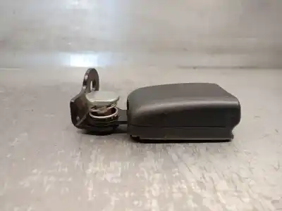Автозапчасти б/у крюк для пояса за mitsubishi mirage / space star vi fastback (a0_a) 1.0 (a05a) ссылки oem iam 7000d575xa  7000d575xa