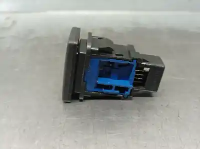 Second-hand car spare part switch for toyota auris ranchera familiar (_e18_) 1.8 hybrid (zwe186_) oem iam references 8498806071 15d160 8498806071