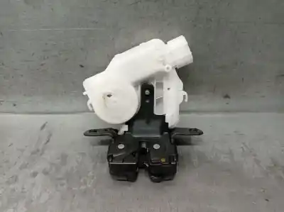 Second-hand car spare part trunk lock for toyota auris ranchera familiar (_e18_) 1.8 hybrid (zwe186_) oem iam references 6935002090