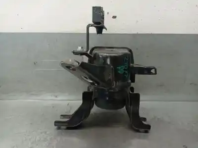 Second-hand car spare part right engine support for toyota auris ranchera familiar (_e18_) 1.8 hybrid (zwe186_) oem iam references 123050t160  123050t160