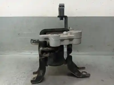 Second-hand car spare part right engine support for toyota auris ranchera familiar (_e18_) 1.8 hybrid (zwe186_) oem iam references 123050t160  123050t160