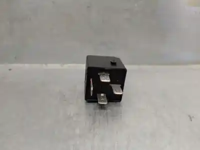 Second-hand car spare part relay for audi q3 (8ub, 8ug) 2.0 tdi quattro oem iam references 4h0951253a  