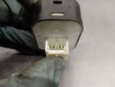 Автозапчастина б/у управління дзеркалами для audi q3 (8ub, 8ug) 2.0 tdi quattro посилання на oem iam 8u0959565c  