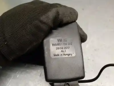 Автозапчастина б/у гачок для skoda octavia iii (5e3, nl3, nr3) 1.6 tdi посилання на oem iam 8v0857739  