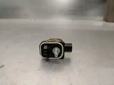 Автозапчастина б/у датчик для toyota corolla fastback (_e21_) 1.8 hybrid (zwe211) посилання на oem iam 8983a02020  