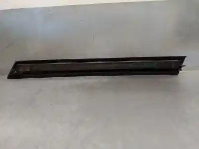 Автозапчастина б/у задні модинги для audi q3 (8ub, 8ug) 2.0 tdi quattro посилання на oem iam 8u0854816  