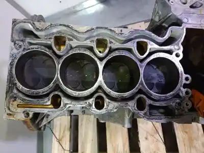 Second-hand car spare part block for bmw 3 (e46) 318 i oem iam references n46b20a a689h255 75163280aab