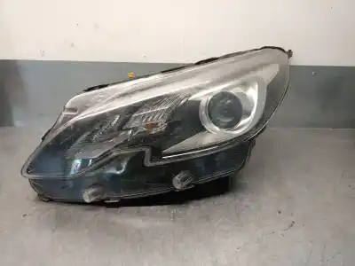 Recambio de automóvil de segunda mano de Faro Izquierdo para PEUGEOT 2008 I (CU_) 1.2 THP 110 / PureTech 110 referencias OEM IAM 9814749080 90091439 VALEO 