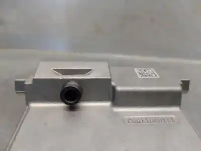 Second-hand car spare part electronic module for toyota c-hr (_x1_) 1.8 hybrid (zyx10_, zyx11_) oem iam references 8646cf4070 10r058405 