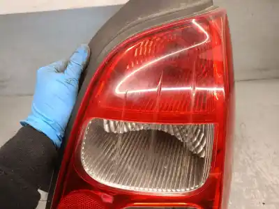 Second-hand car spare part right tailgate light for renault twingo ii (cn0_) 1.5 dci (cn0e) oem iam references 8200387889  8200387889