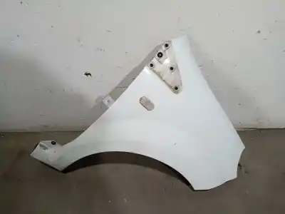 Автозапчастина б/у передне праве крило для RENAULT TWINGO II (CN0_) 1.5 DCI (CN0E) Посилання на OEM IAM 631000558R  