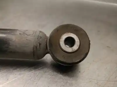 Автозапчастина б/у правий задній амортизатор для renault twingo ii (cn0_) 1.5 dci (cn0e) посилання на oem iam 8200368122 03071000691 kyb 8200368122