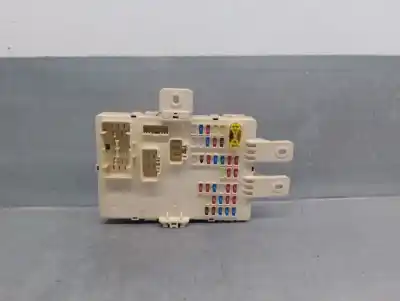 Peça sobressalente para automóvel em segunda mão caixa de fusíveis e relés por kia sportage iii (sl) 1.6 gdi referências oem iam 919503w030