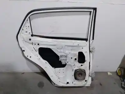 Second-hand car spare part rear left door for ssangyong korando (ck) 2.0 e-xdi oem iam references 6301134103  