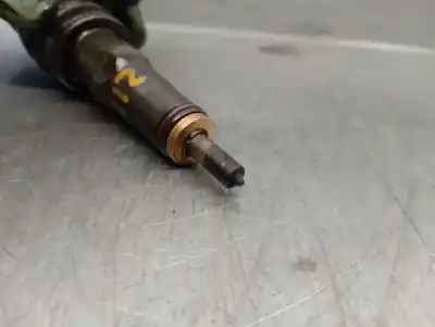 Pezzo di ricambio per auto di seconda mano iniettore per volkswagen golf plus v (5m1, 521) 1.9 tdi riferimenti oem iam 038130073ar 0414720215 bosch 