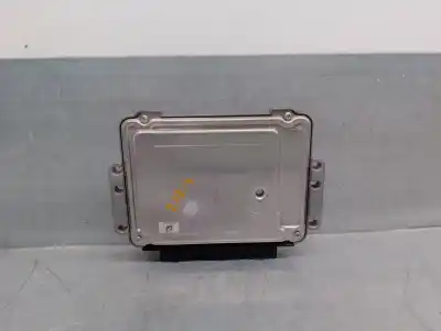 Second-hand car spare part ecu engine control for mazda 3 (bk) 1.6 di turbo oem iam references 6m6112a650bb 0281012530 - bosch 