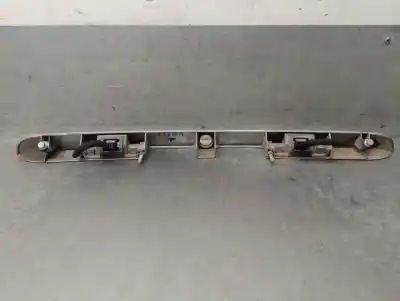 Автозапчасти б/у внешняя ручка ворот за audi a4 b5 avant (8d5) 1.9 tdi ссылки oem iam 8d9827574  8d5827576g