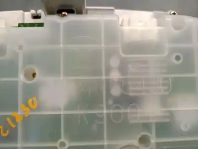 Peça sobressalente para automóvel em segunda mão quadrante por mazda 3 (bk) 1.6 di turbo referências oem iam 4tbn9jb  bp4k55214