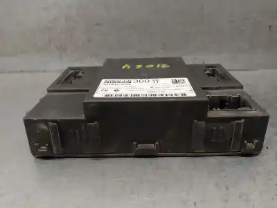Peça sobressalente para automóvel em segunda mão módulo de confort / bsi /bcm por nissan np300 navara (d40) 2.5 dci 4wd referências oem iam 284b2eb300 5wk48935 - siemens vdo 