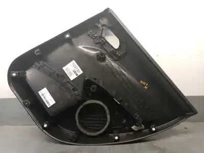 Recambio de automóvil de segunda mano de guarnecido puerta trasera izquierda para peugeot 2008 i (cu_) 1.2 thp 110 / puretech 110 referencias oem iam 96763550zd  