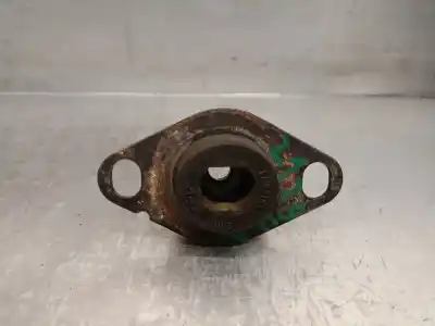 Second-hand car spare part left engine support for renault clio ii (bb_, cb_) 1.2 (bb0a, bb0f, bb10, bb1k, bb28, bb2d, bb2h, cb0a,... oem iam references 7700788318c  8200089697