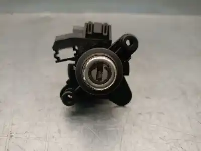 Piesă de schimb auto la mâna a doua Cilindru Usa Spate pentru BMW 5 (E60) 530 I Referințe OEM IAM 82410889  51247201533