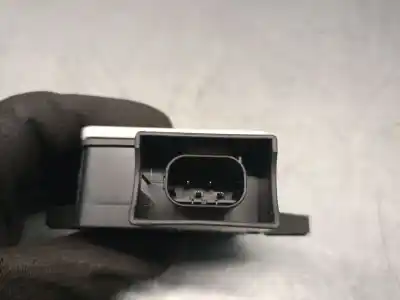 Second-hand car spare part electronic module for bmw 5 touring (e61) 520 d oem iam references 34526774602 0265005681 bosch 