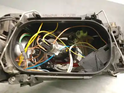 Second-hand car spare part left headlight for volvo v50 (545) 1.8 oem iam references 31335221 0301198203 automotive 