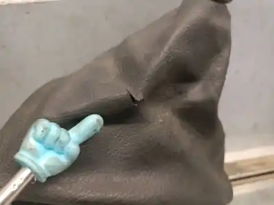 Second-hand car spare part gear lever for bmw 3 (e46) 320 d oem iam references 25111434100  25111434100