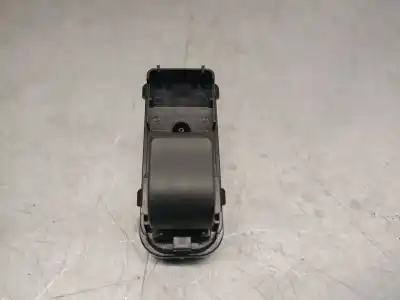 Peça sobressalente para automóvel em segunda mão botão / interruptor elevador vidro traseiro esquerdo por mazda 3 sedán (bm_, bn_) 2.0 referências oem iam kd3566370