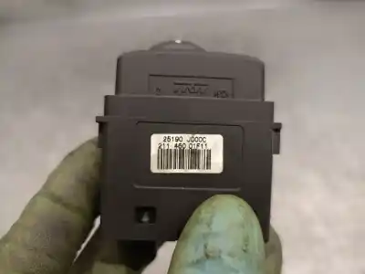 Second-hand car spare part headlights switch for nissan qashqai / qashqai +2 i (j10, nj10, jj10e) 2.0 dci a las 4 ruedas oem iam references 25190jd00c  25190jd00c