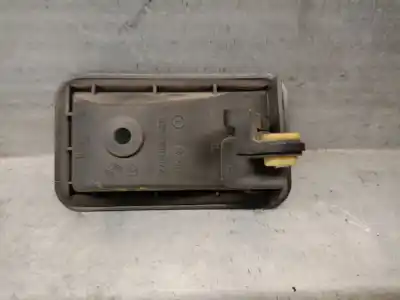 Автозапчастина б/у ліва задня внутрішня ручка для renault clio i (b/c57_, 5/357_) 1.2 (5/357y, 5/357k) посилання на oem iam 7700813585  