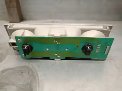 Second-hand car spare part interior light for volkswagen touareg (7la, 7l6, 7l7) 2.5 r5 tdi oem iam references 7l6947105a  