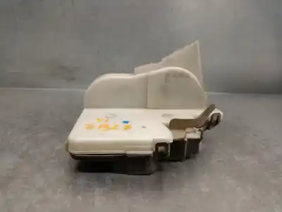 Peça sobressalente para automóvel em segunda mão fechadura da porta traseira esquerda por volkswagen vento (1h2) 1.6 referências oem iam 1h4839015