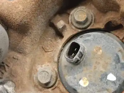 Tweedehands auto-onderdeel knokkel links achter voor toyota avensis sedán (_t25_) 1.8 (zzt251_) oem iam-referenties 4230505100  4230505100