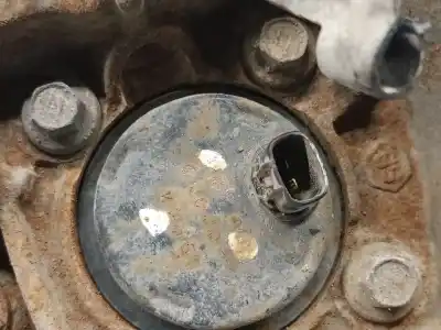 Tweedehands auto-onderdeel knokkel rechts achter voor toyota avensis sedán (_t25_) 1.8 (zzt251_) oem iam-referenties 4230405100  4230405100