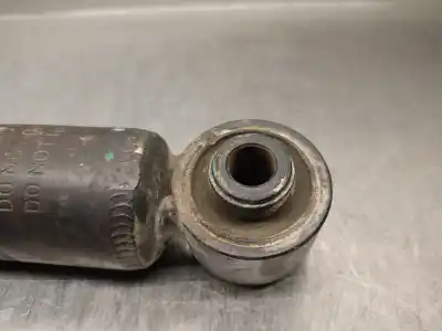 Автозапчасти б/у задний левый амортизатор за toyota rav 4 iii (_a3_) 2.2 d 4wd (ala30_) ссылки oem iam 4853142130 jgt1038t trw 4853142130