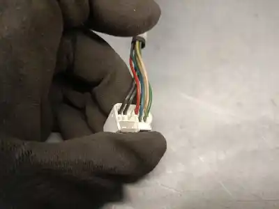 Pezzo di ricambio per auto di seconda mano retrovisore destro per toyota avensis sedán (_t25_) 1.8 (zzt251_) riferimenti oem iam 8790105100