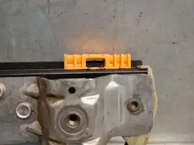 Pezzo di ricambio per auto di seconda mano alzacristalli anteriore destro per audi a4 b6 (8e2) 1.9 tdi riferimenti oem iam 9700105991  