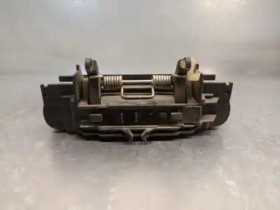 Pezzo di ricambio per auto di seconda mano maniglia esterna anteriore destra per audi a4 b6 (8e2) 1.9 tdi riferimenti oem iam 4b0639885  8e0839207