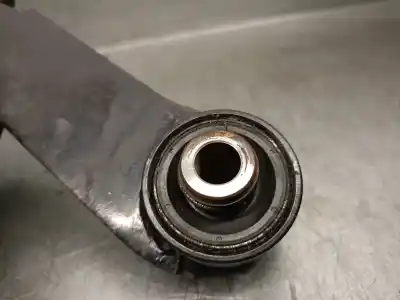 Peça sobressalente para automóvel em segunda mão braço de suspensão superior traseiro esquerdo por jeep compass (mk49) 2.2 crd referências oem iam 05105271aca  5105271ac