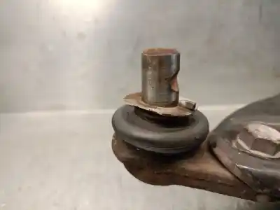 Автозапчастина б/у передній правий нижний рычаг підвіски для renault twingo ii (cn0_) 1.5 dci 90 посилання на oem iam 8200942396  8200942396