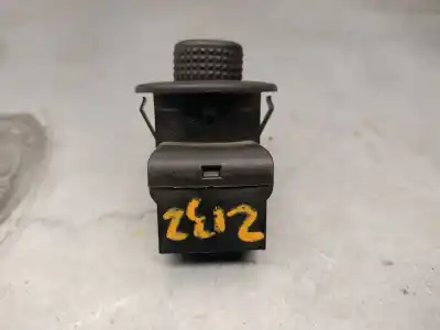 Second-hand car spare part rearview side mirror switch for renault 19 ii (b/c53_) 1.8 (b/c538) oem iam references 7700429992  