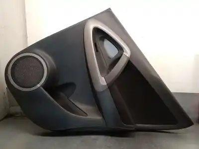 Автозапчасти б/у обивка задней правой двери за toyota rav 4 iii (_a3_) 2.2 d 4wd (ala30_) ссылки oem iam 6763042330b0