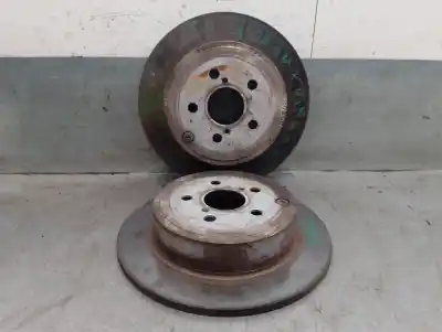 Pezzo di ricambio per auto di seconda mano disco freno posteriore per toyota avensis sedán (_t25_) 1.8 (zzt251_) riferimenti oem iam 4243105030  4243105030