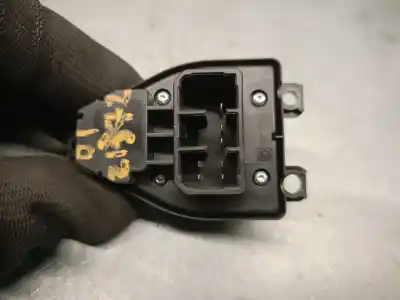 Second-hand car spare part rearview side mirror switch for mazda 2 (dy) 1.4 cd oem iam references b25d66600 03200310 
