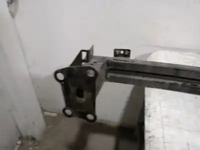 Pezzo di ricambio per auto di seconda mano rinforzo paraurti anteriore per renault megane iv fastback (b9a/m/n_) 1.5 dci 90 (b9a1) riferimenti oem iam   752105859r