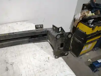 Pezzo di ricambio per auto di seconda mano rinforzo paraurti anteriore per renault megane iv fastback (b9a/m/n_) 1.5 dci 90 (b9a1) riferimenti oem iam   752105859r